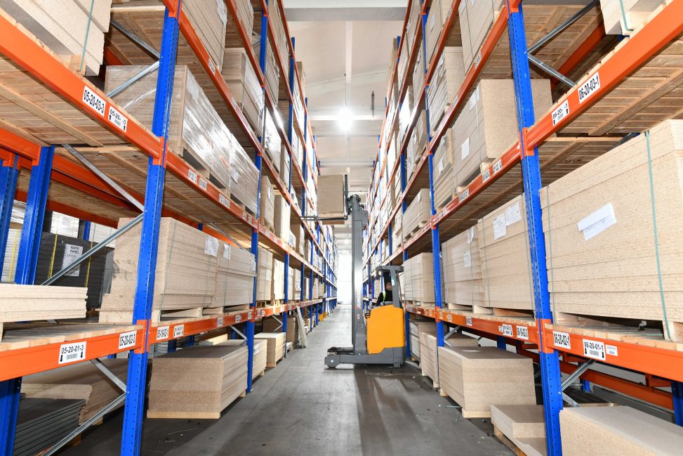 Rapid Racking Forklift Warehouse Picking
